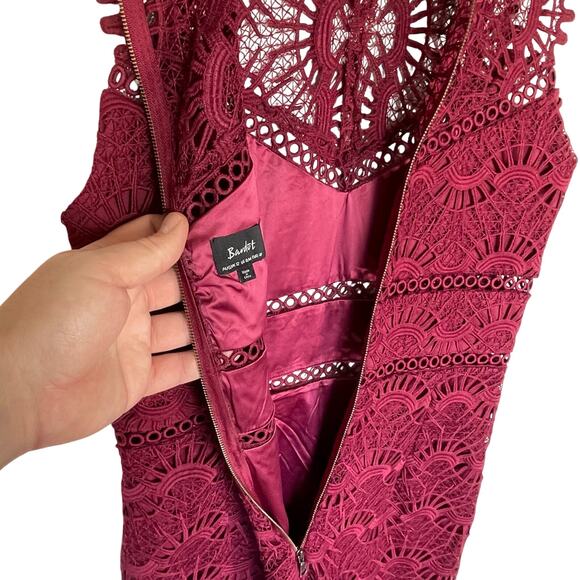 BARDOT Women’s Burgundy Lace Sheath Dress size 8/medium - Picture 7 of 7
